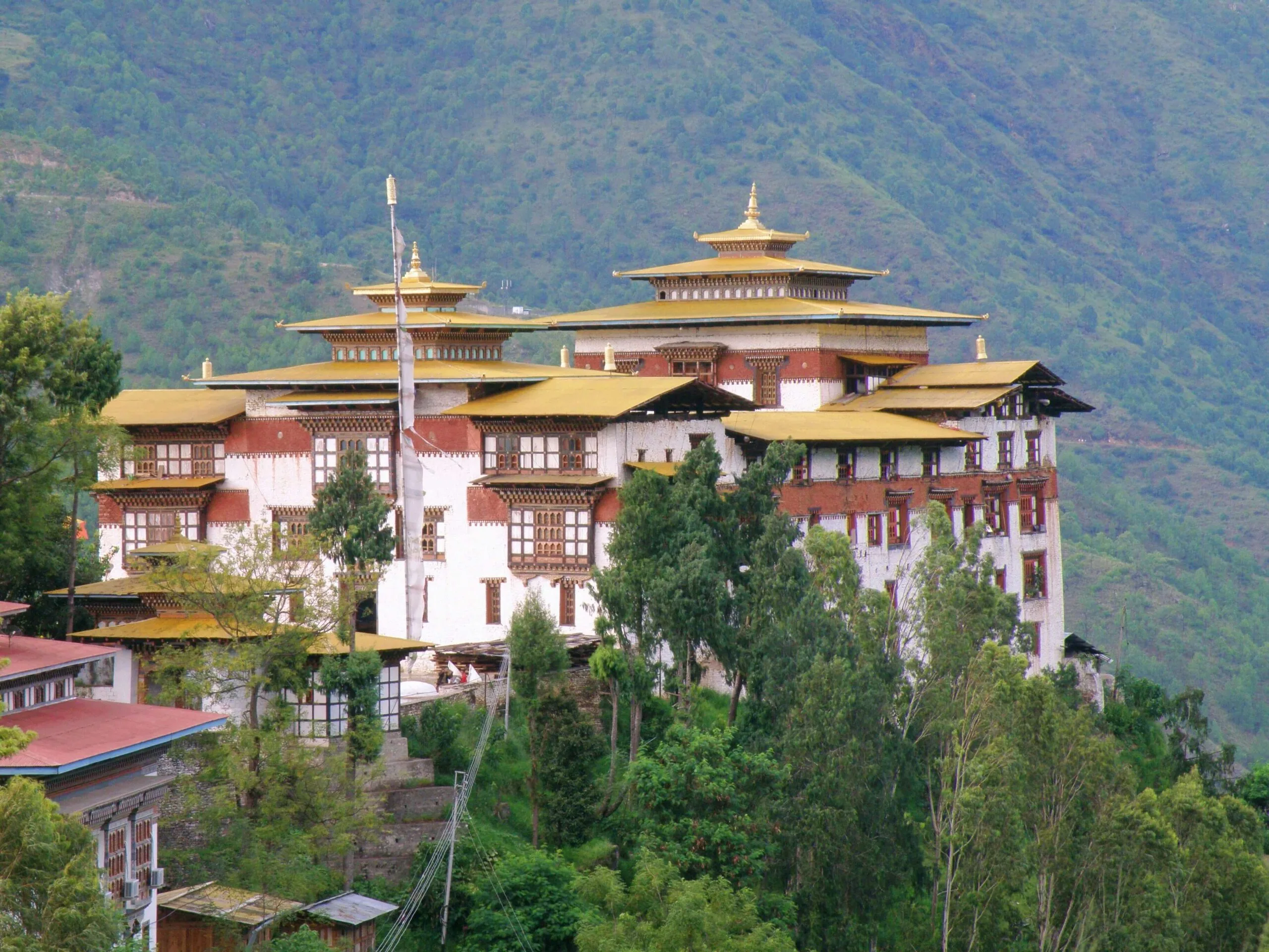trashigang dzong